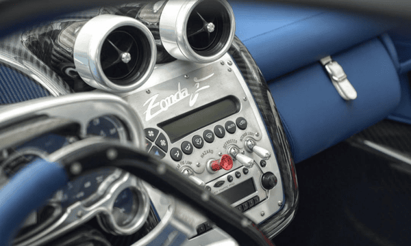 Interior do Pagani Zonda F