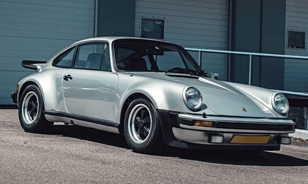 Porsche 911 (930)