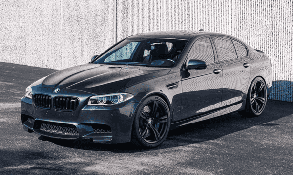 BMW M5 F10