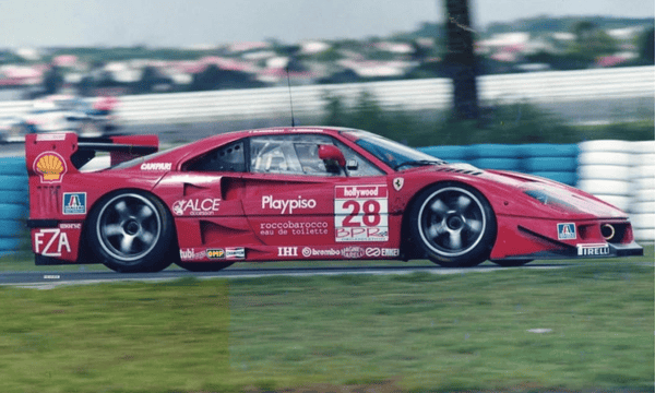 Ferrari F40 GTE no Brasil