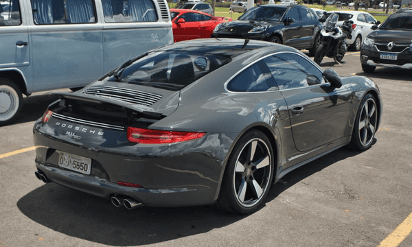 Porsche 911 50th Anniversary Edition (991.1)